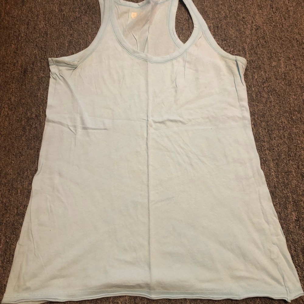 Tank top bundle - Picture 2 of 3
